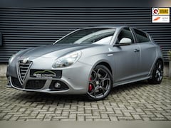 Alfa Romeo Giulietta - 1.750 Turbo Veloce | Matt Grijs | Bose Sound | Leder / Alcantara | Navi | Clima | CC | Sto