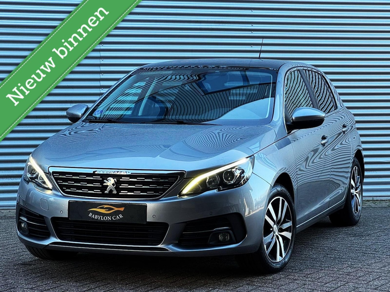 Peugeot 308 - 1.2 e-THP Allure/Aut/Panodak/Camera - AutoWereld.nl