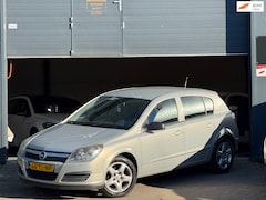 Opel Astra - 1.6 Edition Airco/Trekhaak