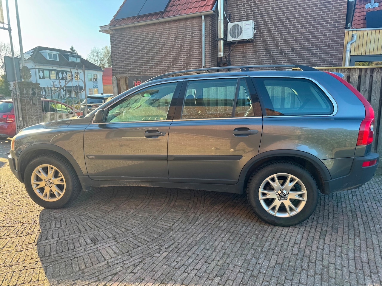 Volvo XC90 - 2.5 T Summum Automaat 7 persoons - AutoWereld.nl