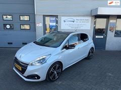 Peugeot 208 - 1.2 PureTech GT-line ZEER MOOI