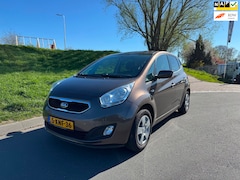 Kia Venga - 1.6 CVVT Plus Pack Navigatie Automaat Achteruitrijcamera