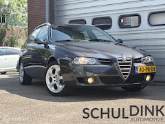 Alfa Romeo 156 Sportwagon - 2.0 JTS Distinctive UITSTEKENDE AUTO