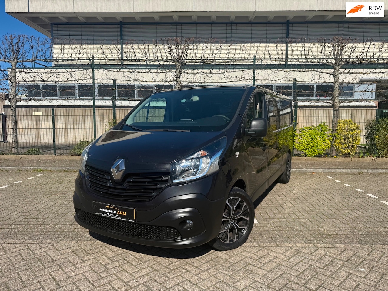 Renault Trafic - 1.6 dCi T29 L2H1 Comfort 3 PERSOON AIRCO TREKHAAK CRUISE CONTROL PARKEERSENSOR - AutoWereld.nl