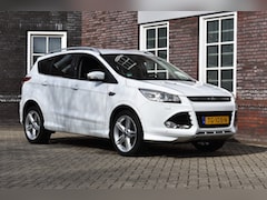 Ford Kuga - 1.5 Titanium Styling Pack Wij zijn op afspraak geopend Graag bellen voor uw komst