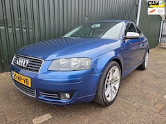 Audi A3 - 1.6 FSI Ambition S-Line