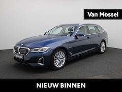 BMW 5-serie Touring - 520e 150kW | PANORAMADAK | ACHTERUITRIJCAMERA 360° | LEDER INTERIEUR | GROOT NAVIGATIE | C