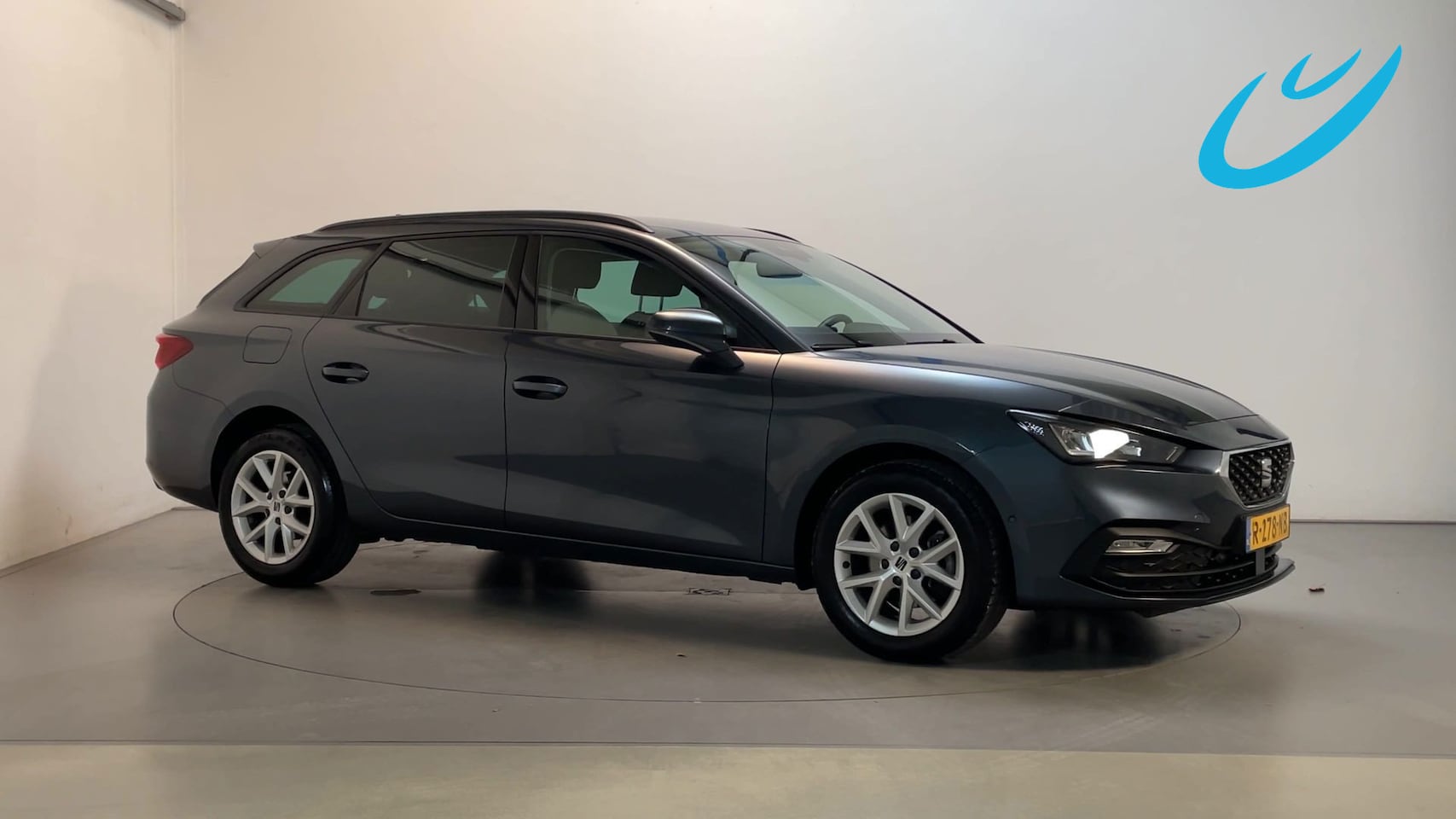 SEAT Leon Sportstourer - 1.5 TSI Style Business Intense Camera Virtual Cockpit Navigatie App-Connect - AutoWereld.nl