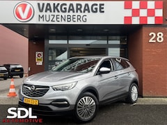 Opel Grandland X - 1.2 Turbo Innovation 130PK // LED // CAMERA // PDC V+A // CLIMA // NAVI + CARPLAY