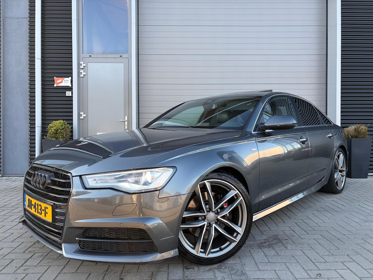 Audi A6 Limousine - 3.0 TDI Adrenalin Sport/3x S-Line/20 Inch/Dode Hoek/Luchtvering/Particuliere verkoop/Lees - AutoWereld.nl