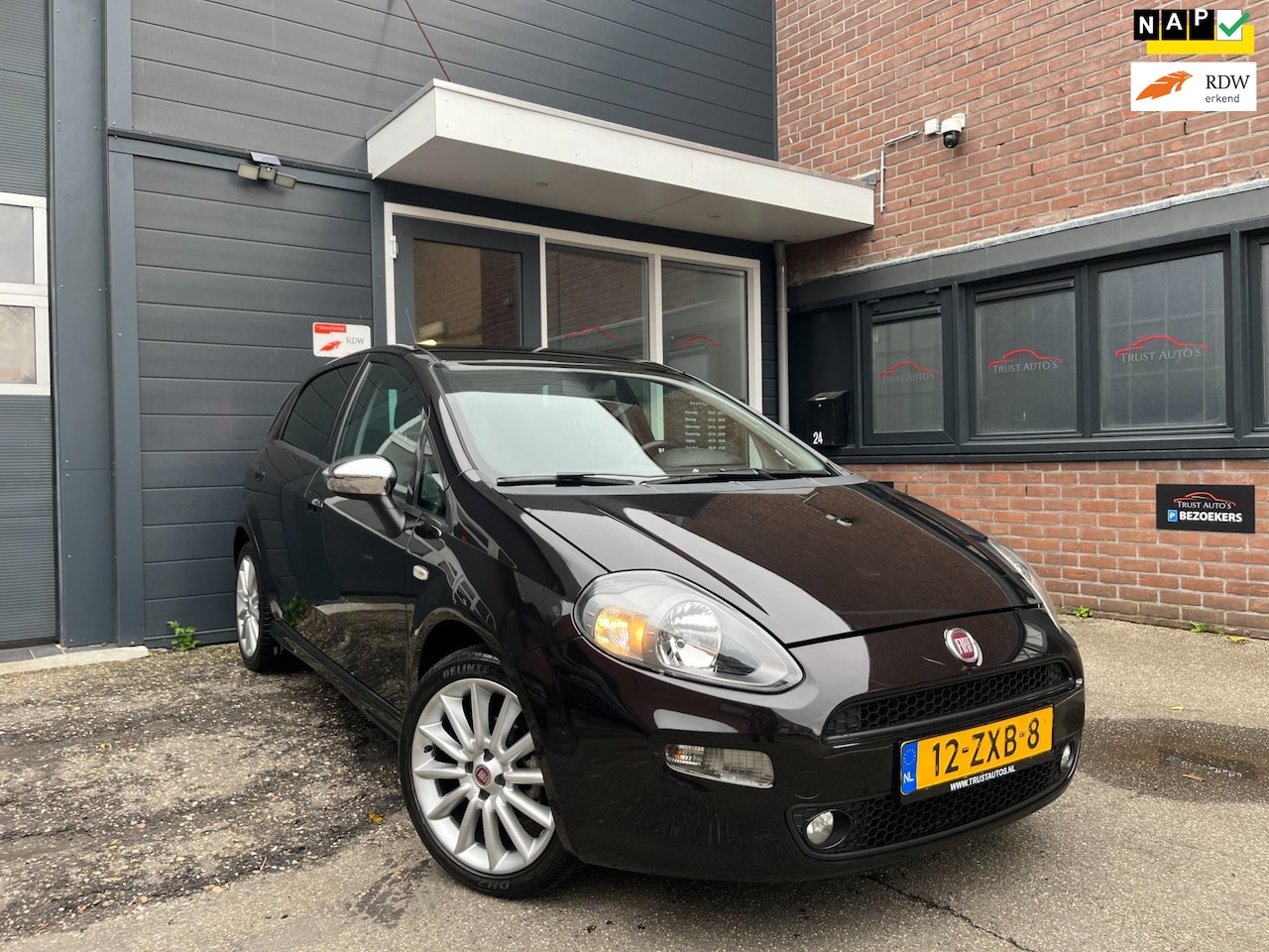 Fiat Punto Evo - 0.9 TwinAir Sport|Nap|Pdc|Cruise|Airco|Apk - AutoWereld.nl