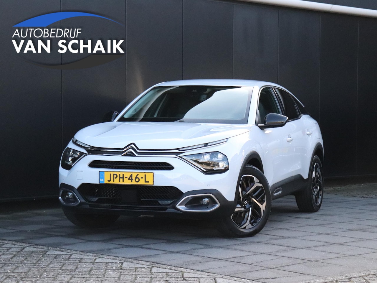 Citroën C4 - 1.2 Puretech Feel Pack | AUT. | LEDER | 360° CAMERA | STOEL/STUURVERW. | APPLE CARPLAY | C - AutoWereld.nl