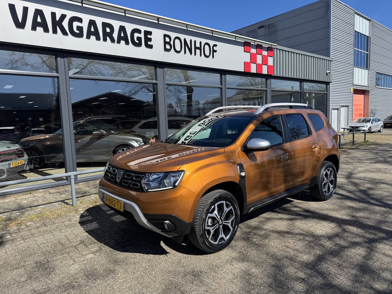 Dacia Duster - 1.0 TCe Prestige CLIMA-CRUISE-CAMERA - AutoWereld.nl