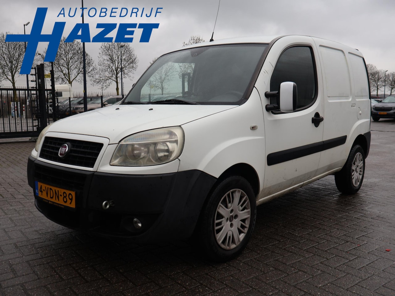 Fiat Doblò - 1.3 MULTIJET SX *MOTOR DEFECT* KETTING GEBROKEN | AIRCO | TREKHAAK - AutoWereld.nl