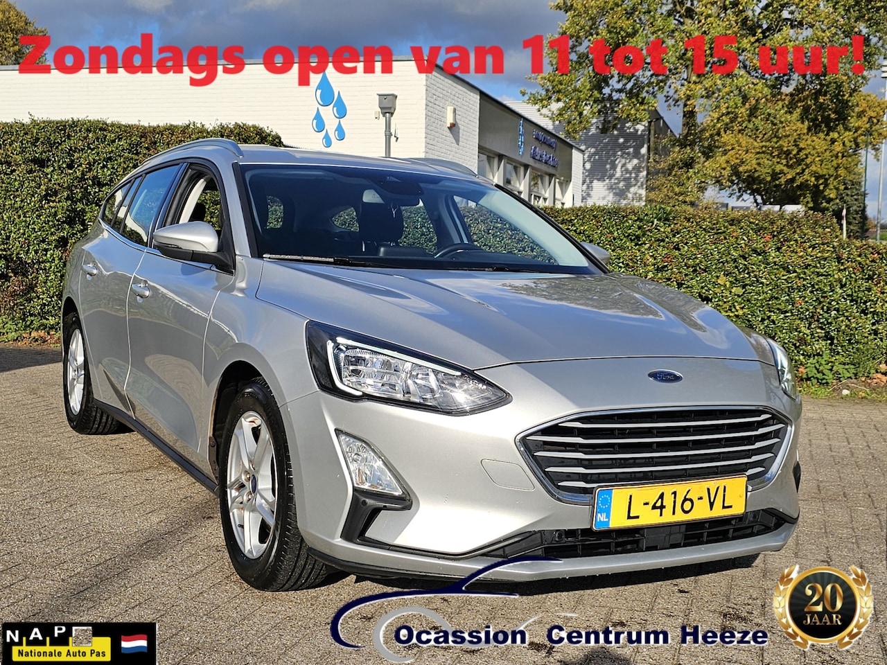 Ford Focus Wagon - 1.0 EB, Camera! Carplay! Navigatie! Apk 8-2027! Zondag OPEN! - AutoWereld.nl