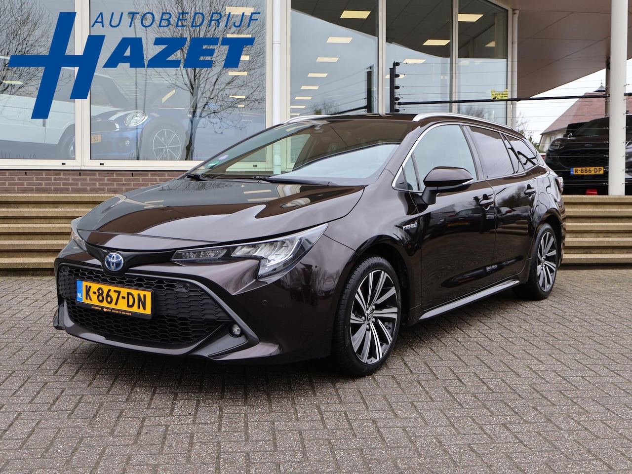 Toyota Corolla Touring Sports - 1.8 HYBRID DYNAMIC + ADAPTIVE CRUISE | STOELVERW. | CAMERA | LED - AutoWereld.nl