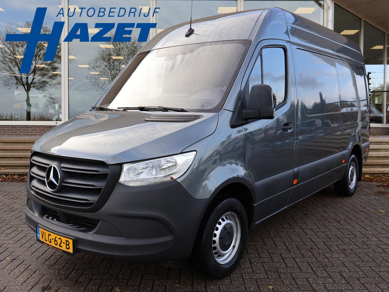 Mercedes-Benz Sprinter - 314 2.2 CDI 143 PK L2H2 SELENIETGRIJS METALLIC *118.204 KM* + TREKHAAK | AIRCO - AutoWereld.nl