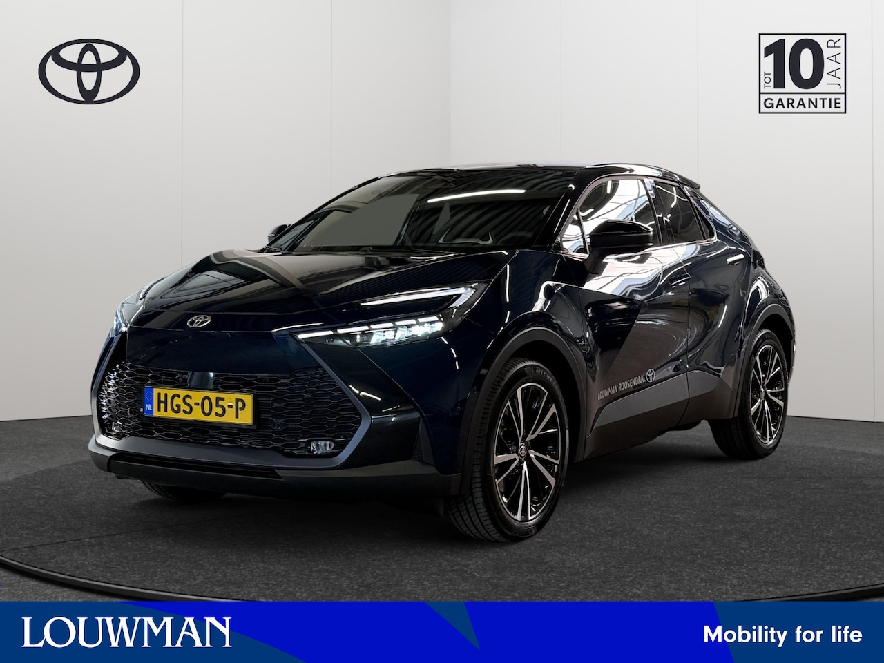 Toyota C-HR - Plug-in Hybrid 220 Executive | Navigatie | Parkeersensoren | - AutoWereld.nl