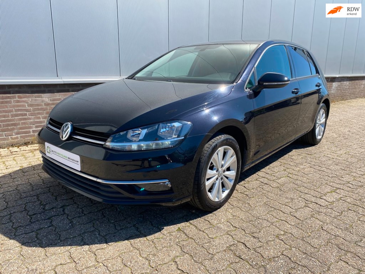 Volkswagen Golf - 1.0 TSI Comfortline Business DSG, Navi, Airco - AutoWereld.nl