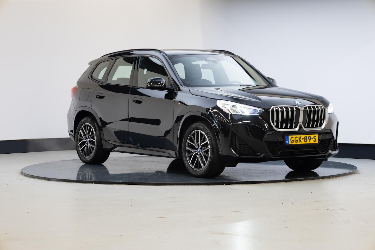 BMW X1 - xDrive25e | M Sportpakket | Trekhaak | - AutoWereld.nl