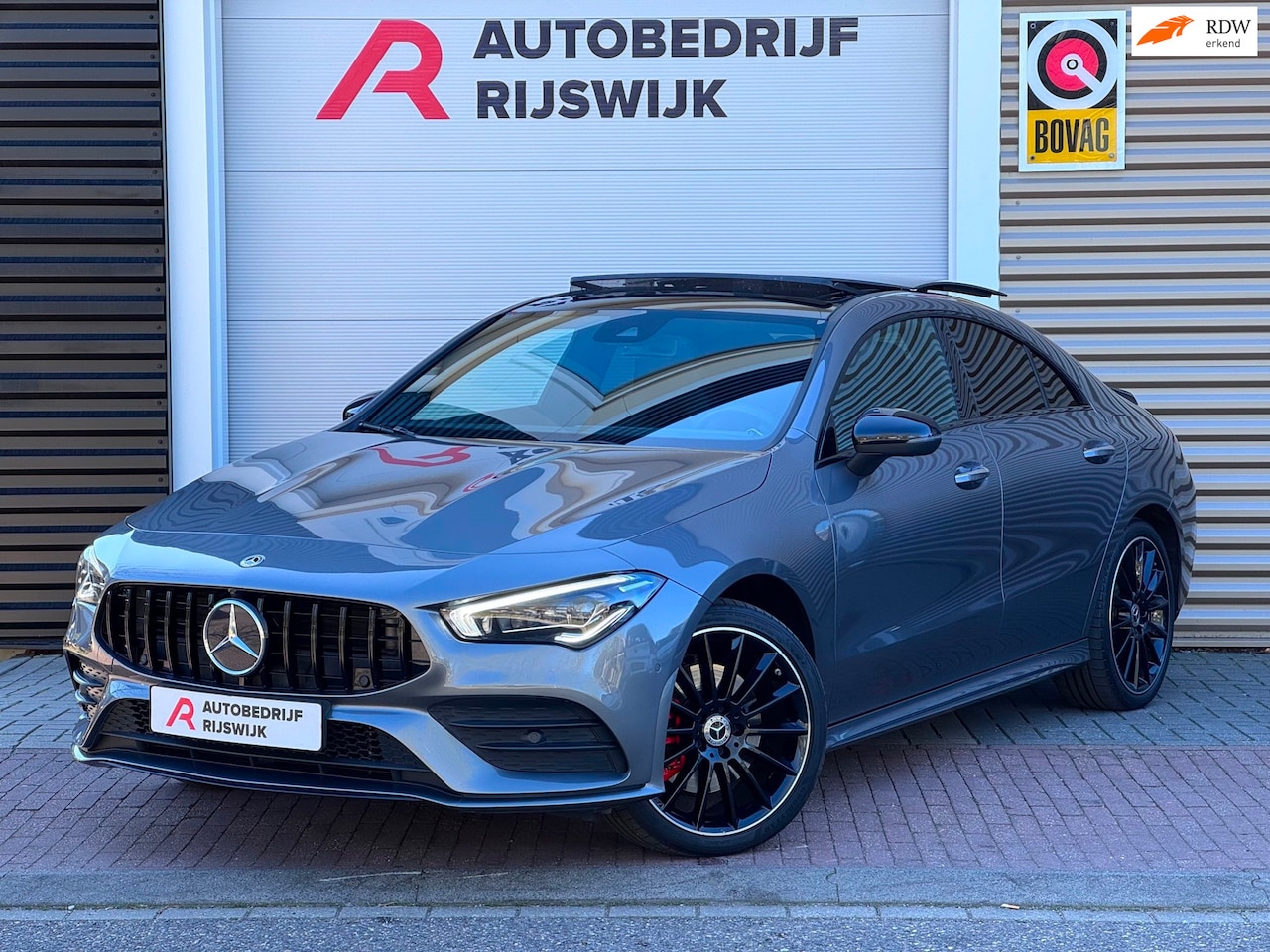 Mercedes-Benz CLA-Klasse - 250 e AMG 45s Pano/360/Sfeer/Leer - AutoWereld.nl