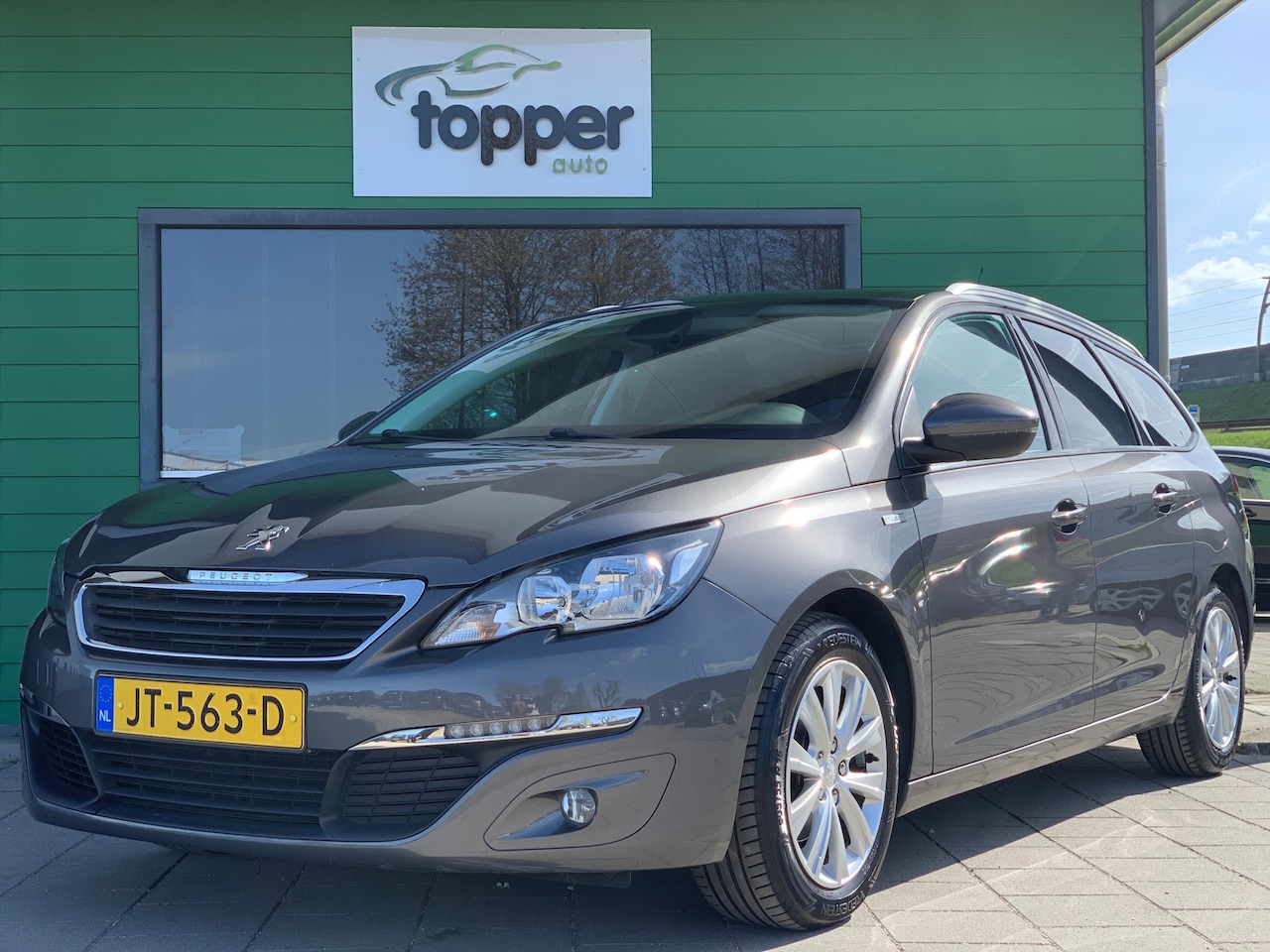 Peugeot 308 SW - 1.2 PureTech Style|1e Eigenaar!|Navigatie|CruiseControl| - AutoWereld.nl