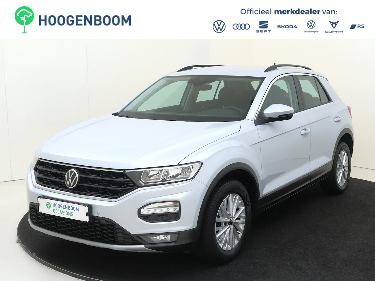 Volkswagen T-Roc - 1.5 TSI Style | Adaptieve cruise control | Navigatie | Parkeersensoren | CarPlay | Draadlo - AutoWereld.nl