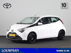 Toyota Aygo - 1.0 VVT-i x-play | Navigatie | Airco | Parkeercamera | Apple Carplay / Android Auto |