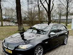 BMW 5-serie Touring - M550XD| pano| trekhaak afneembaar|