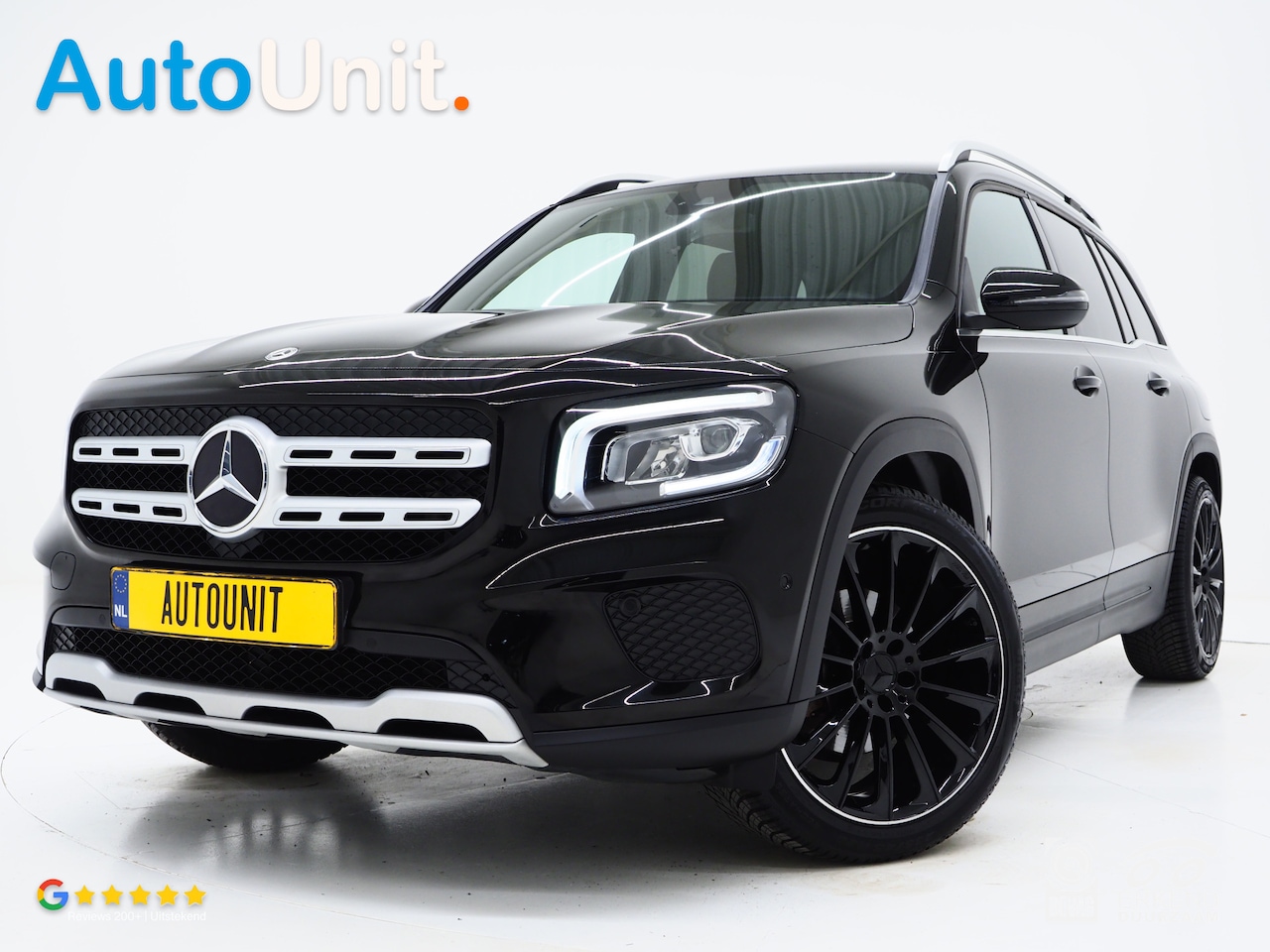 Mercedes-Benz GLB - 180 7p | Leder | Trekhaak | Camera | LED | DAB | Cruise - AutoWereld.nl