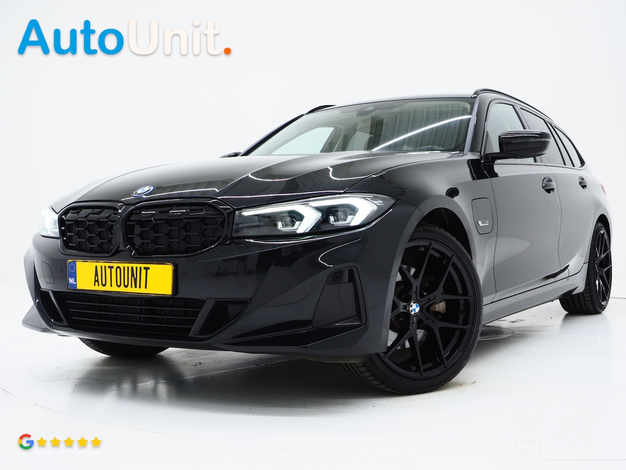 BMW 3-serie Touring - 320e LCI Shadow Line | Nieuw Model | Widescreen | Carplay | Cruise | DAB | PDC | LED - AutoWereld.nl