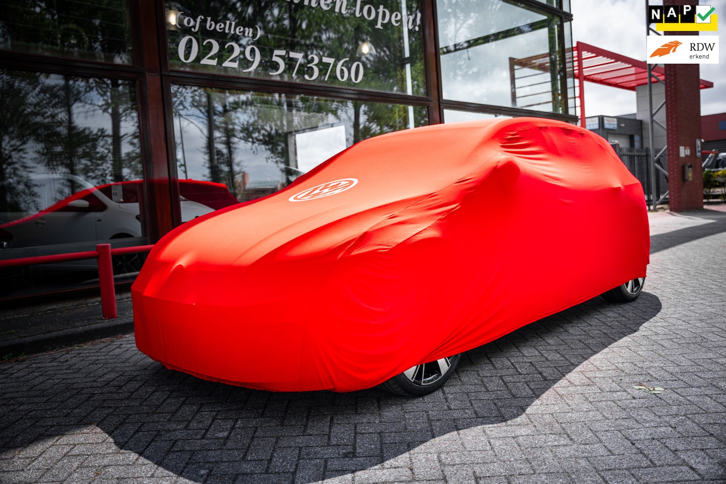 Volkswagen Caddy - 2.0 TDI BMT | Euro 6 | Airco | Luxe tussenschot | Cruise control | Carkit | - AutoWereld.nl