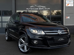 Volkswagen Tiguan - 2.0 TSI Sport&Style 4Motion R-Line Pano Leder Camera Lane Assist Dealer OH