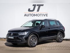 Volkswagen Tiguan - 1.4 TSI eHybrid R-line Bns+ Pano | Stoelverwarming | PDC | adaptive cruise control | Stuur
