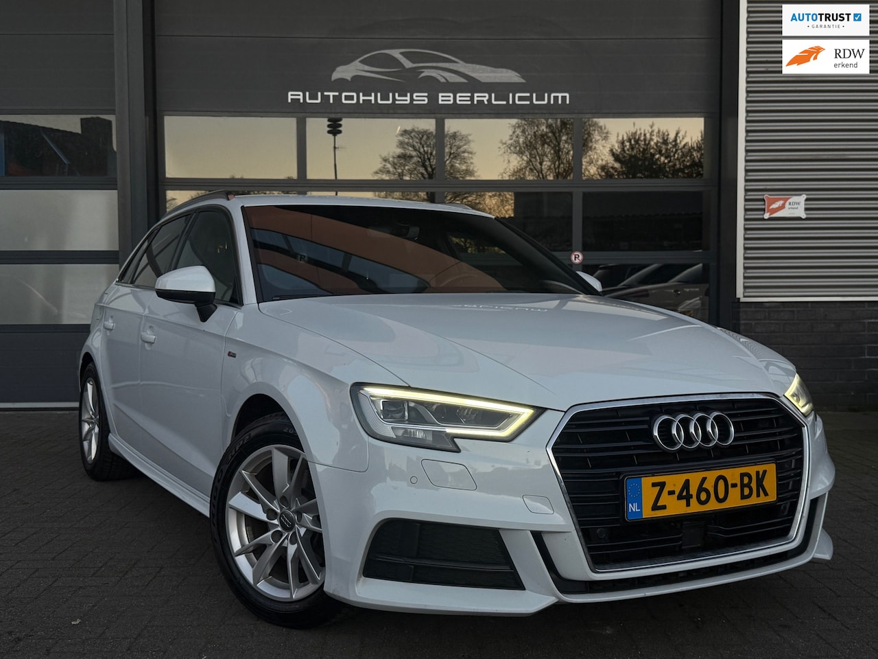 Audi A3 Sportback - 1.4 TFSI S Line Virtual Stoelverwarming PDC Cruise - AutoWereld.nl