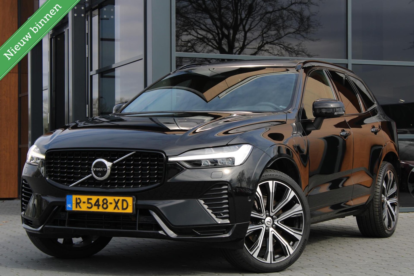 Volvo XC60 - 2.0 T6 Hybrid AWD R-Design | Pano | H&K | ACC | 360 camera - AutoWereld.nl