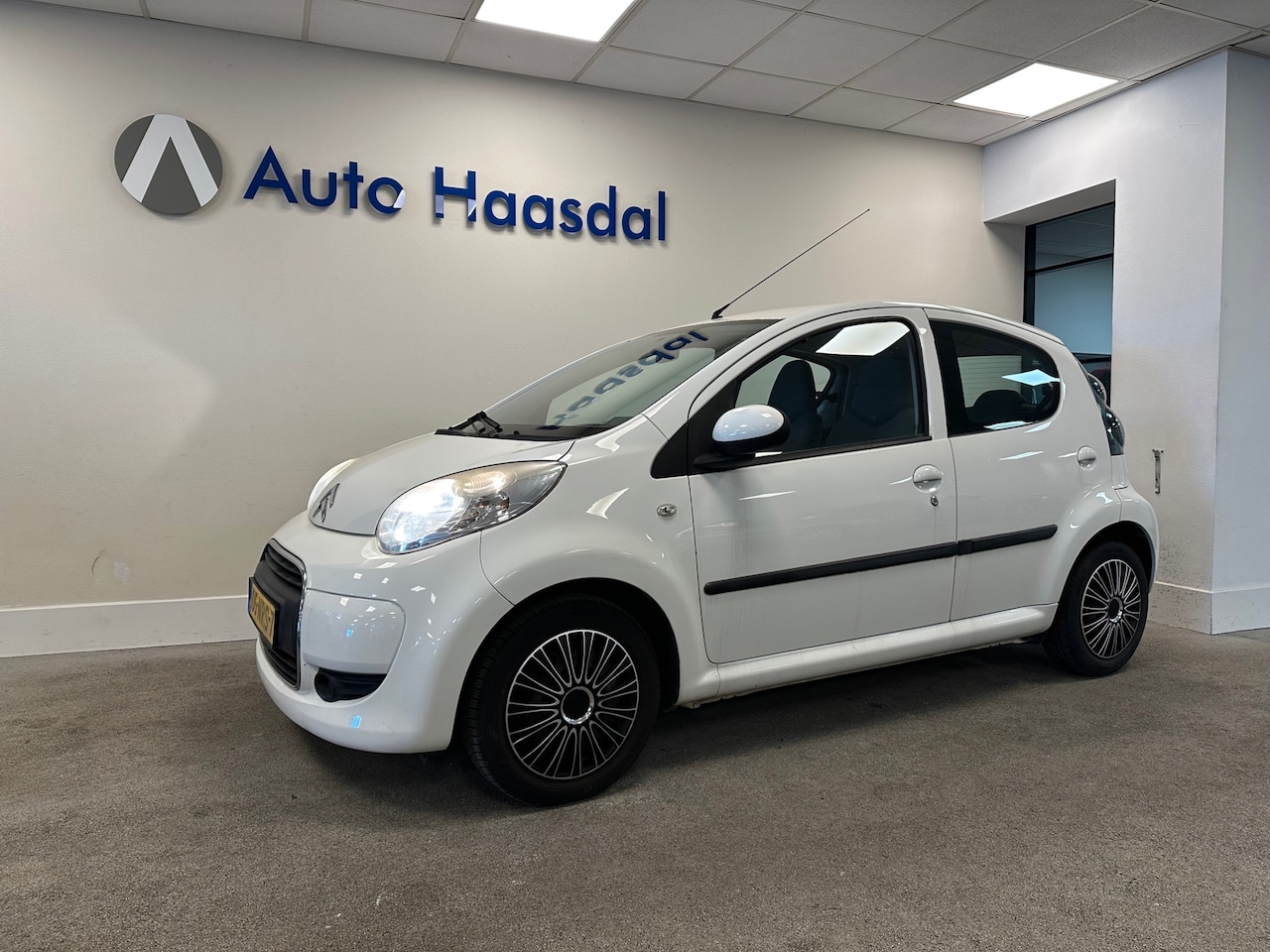 Citroën C1 - 1.0-12V Ambiance|AIRCO|NWE APK|GR.BEURT|2E EIG|5-DRS - AutoWereld.nl