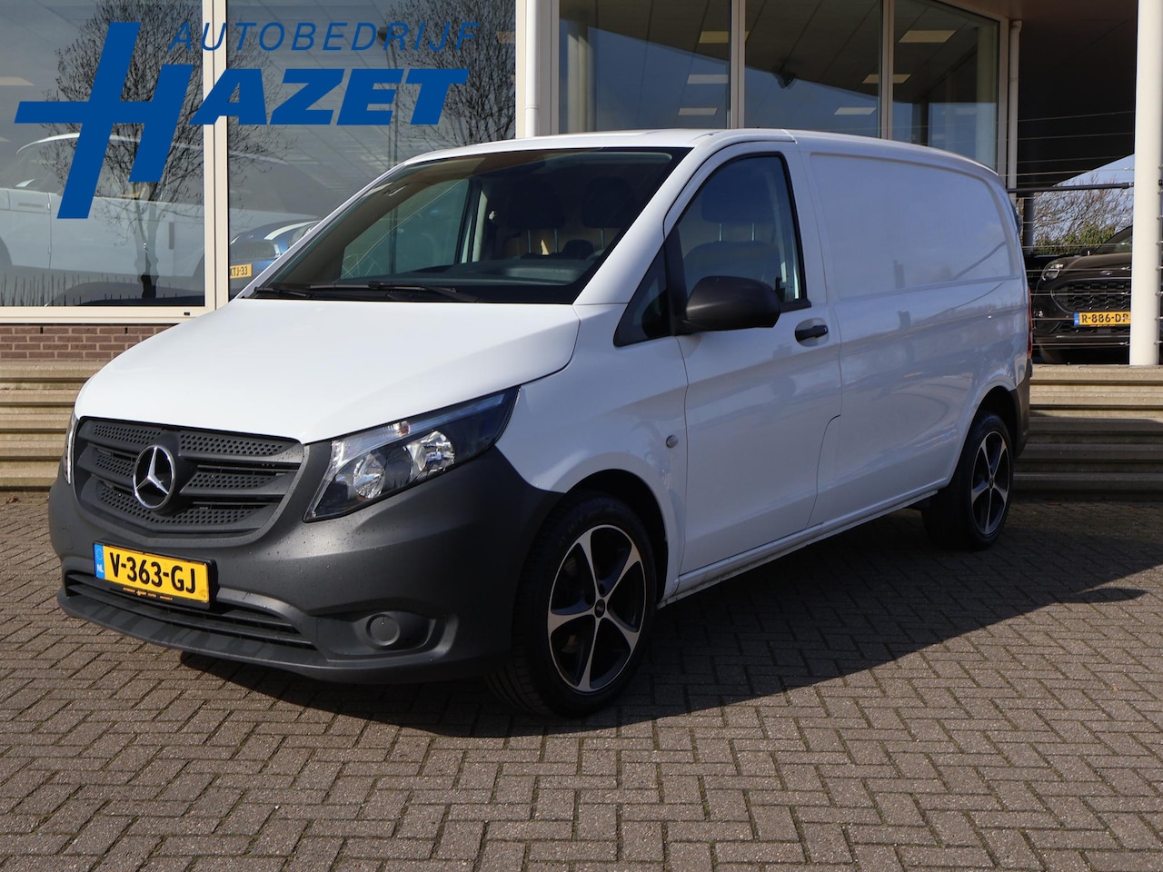Mercedes-Benz Vito - 111 CDI L1H1 + 18 INCH LMV | AIRCO | 3 ZITS | EURO 6 EMISSIE | PARKEERSENSOREN - AutoWereld.nl