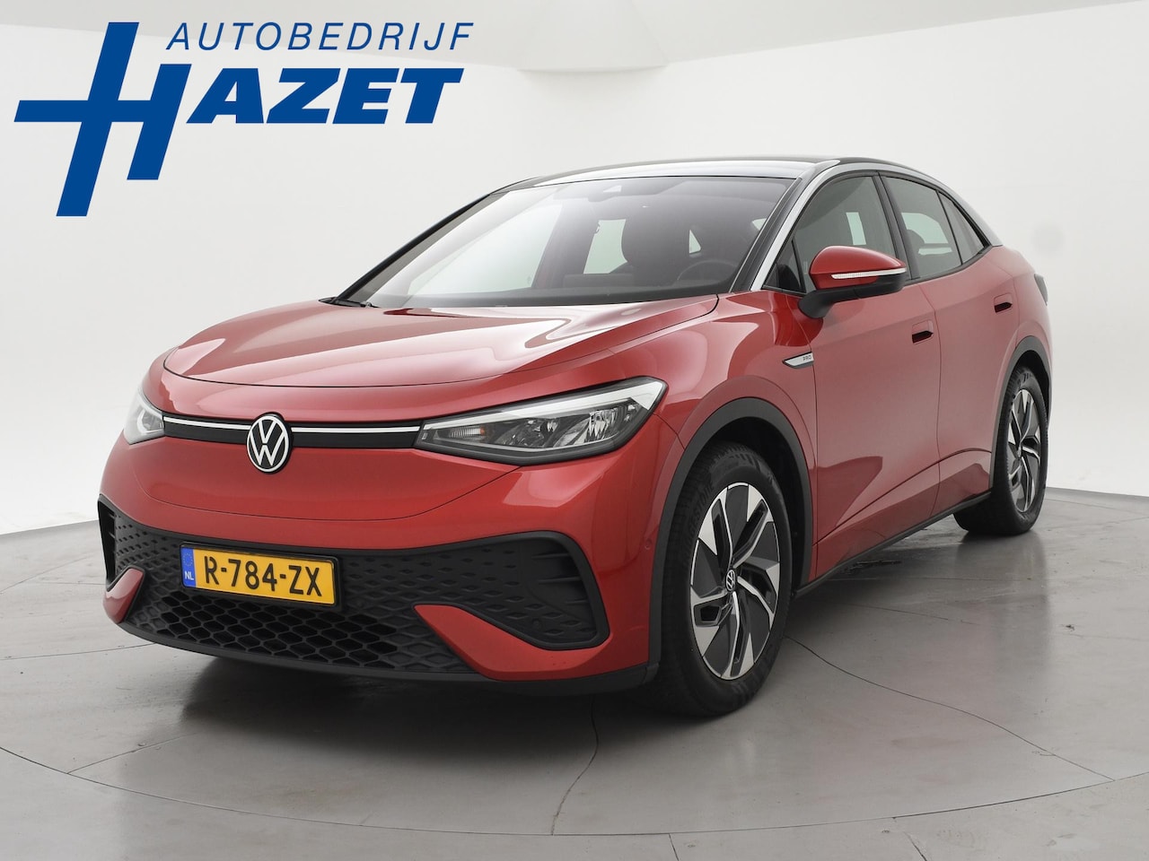 Volkswagen ID.5 - PRO 77 kWh *KINGS RED* + STUUR/STOELVERWARMING | SFEERVERLICHTING | ORIG. NL - AutoWereld.nl