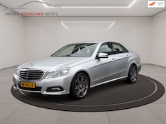Mercedes-Benz E-klasse - 220 CDI Avantgarde * TREKHAAK * AUTOMAAT * NAP PAS