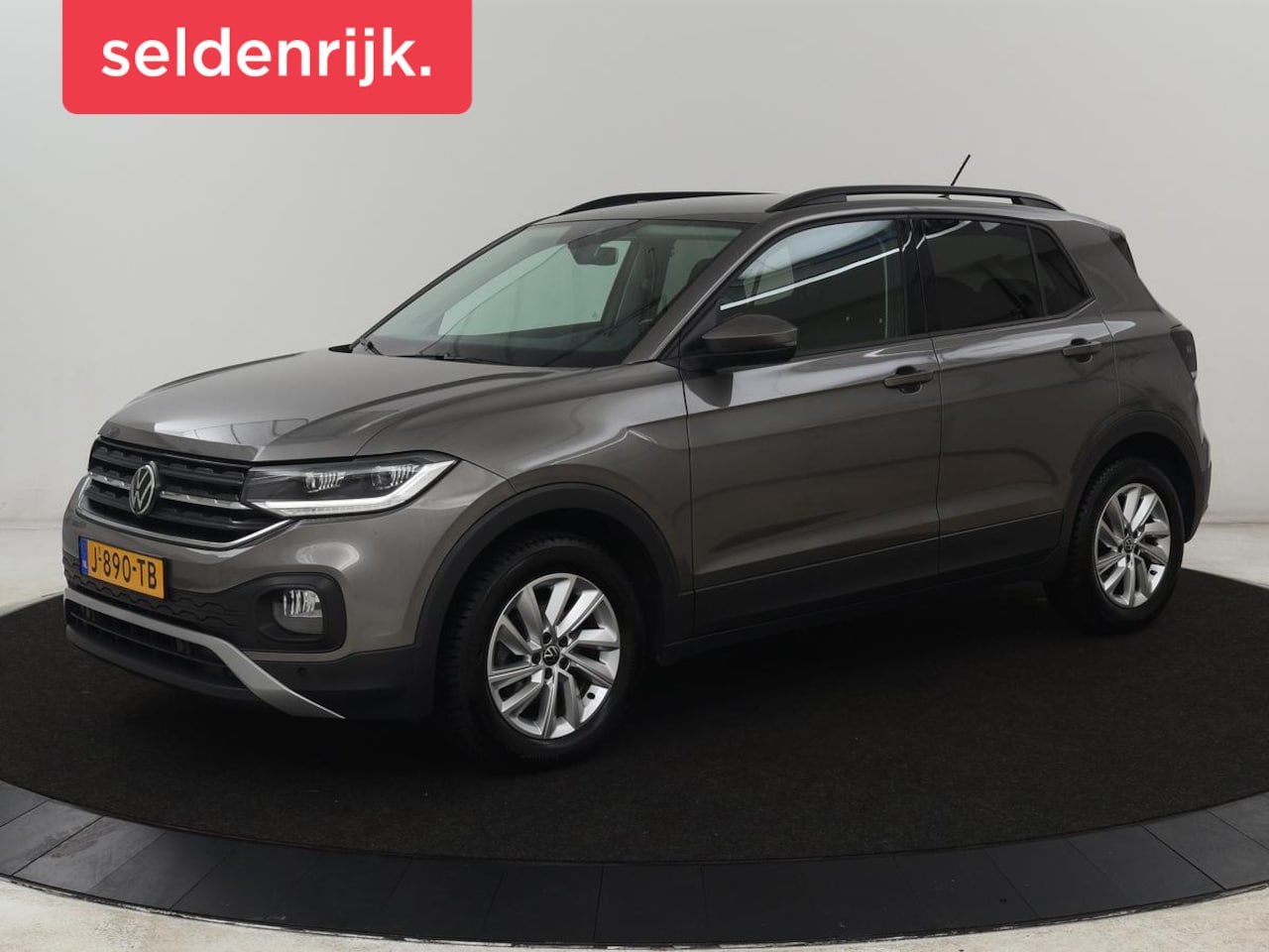 Volkswagen T-Cross - 1.0 TSI Life Business | Carplay | Full LED | Keyless | Adaptive cruise | Navigatie | Parke - AutoWereld.nl