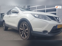 Nissan Qashqai - 1.2 Premier Edition
