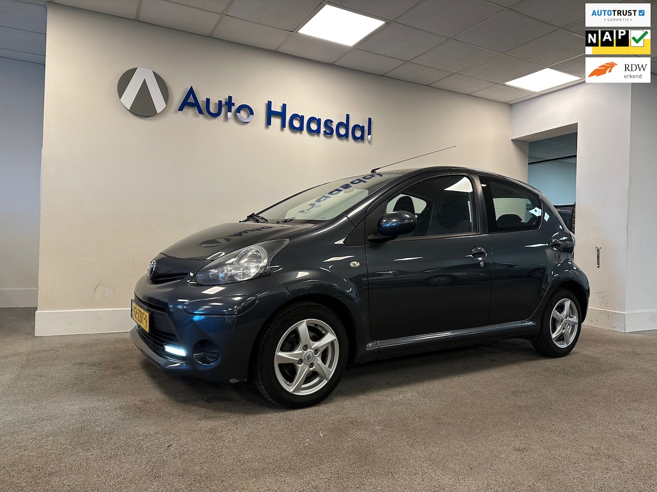 Toyota Aygo - 1.0 VVT-i Aspiration|AIRCO|1E EIG|FACELIFT|AFLEVERBEURT - AutoWereld.nl