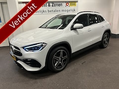 Mercedes-Benz GLA-Klasse - 250 e AMG Line | Adaptive cruise control | Sfeerverlichting | Lane assist | Dodehoeksdetec
