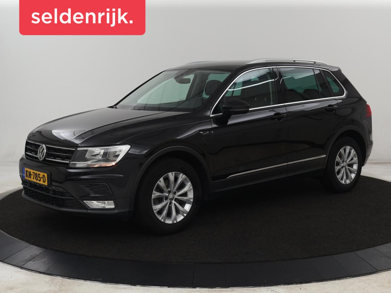 Volkswagen Tiguan - 1.4 TSI Connected Series | Automaat | Carplay | Navigatie | Parkeerhulp | Cruise control | - AutoWereld.nl