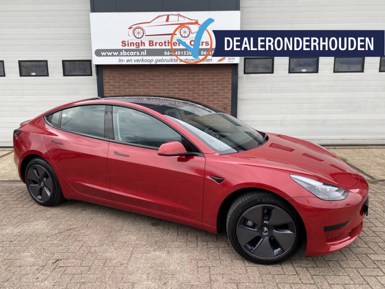 Tesla Model 3 - Stnd+RWD 60kWh NAP GARANTIE TERKHAAK INRUIL MOG!!! - AutoWereld.nl