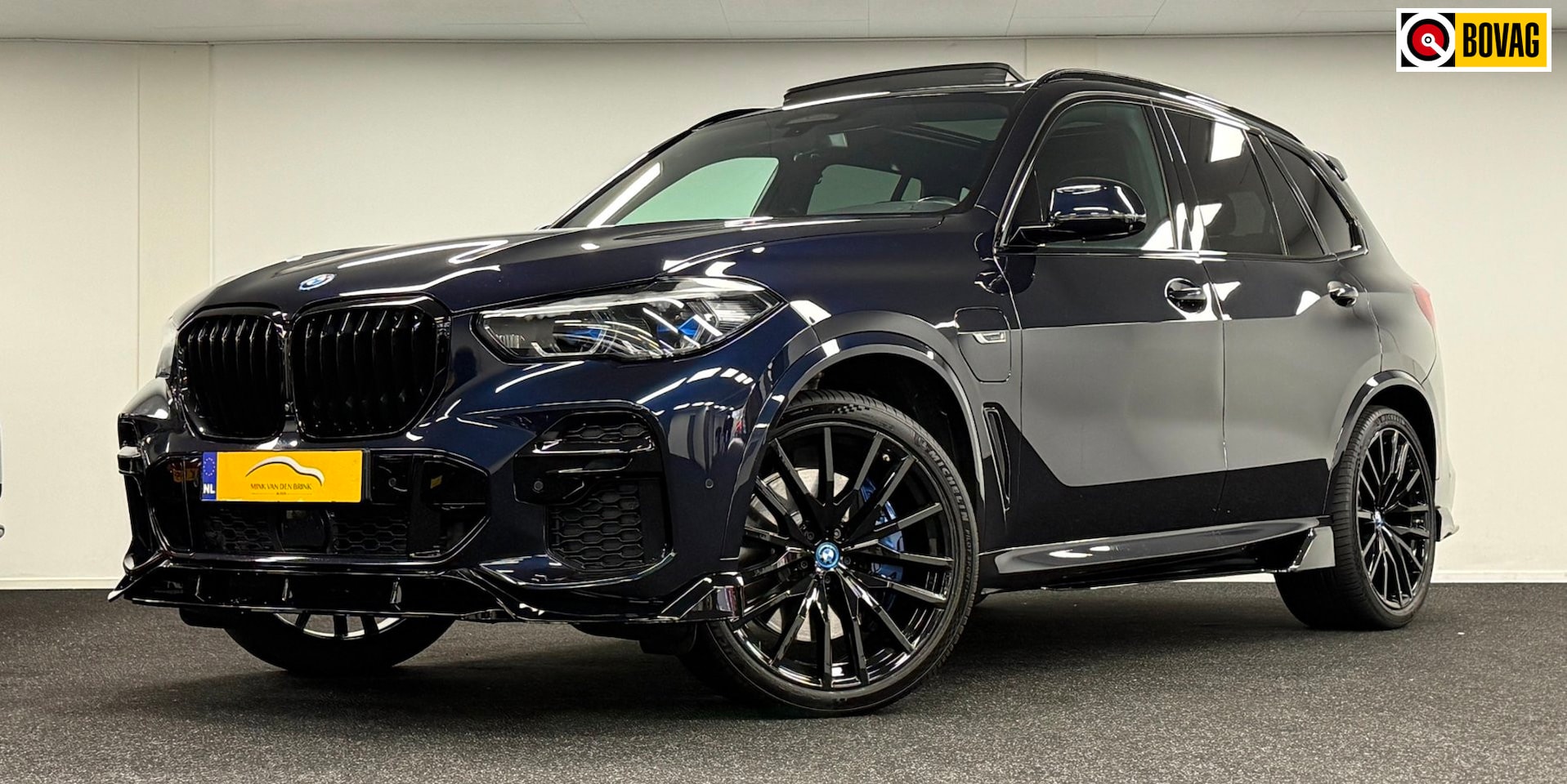 BMW X5 - XDrive45e*M-Sport*Aero*Pano*Trekhaak*22''*Laser*Luchtvering*Softclose*Headup* - AutoWereld.nl
