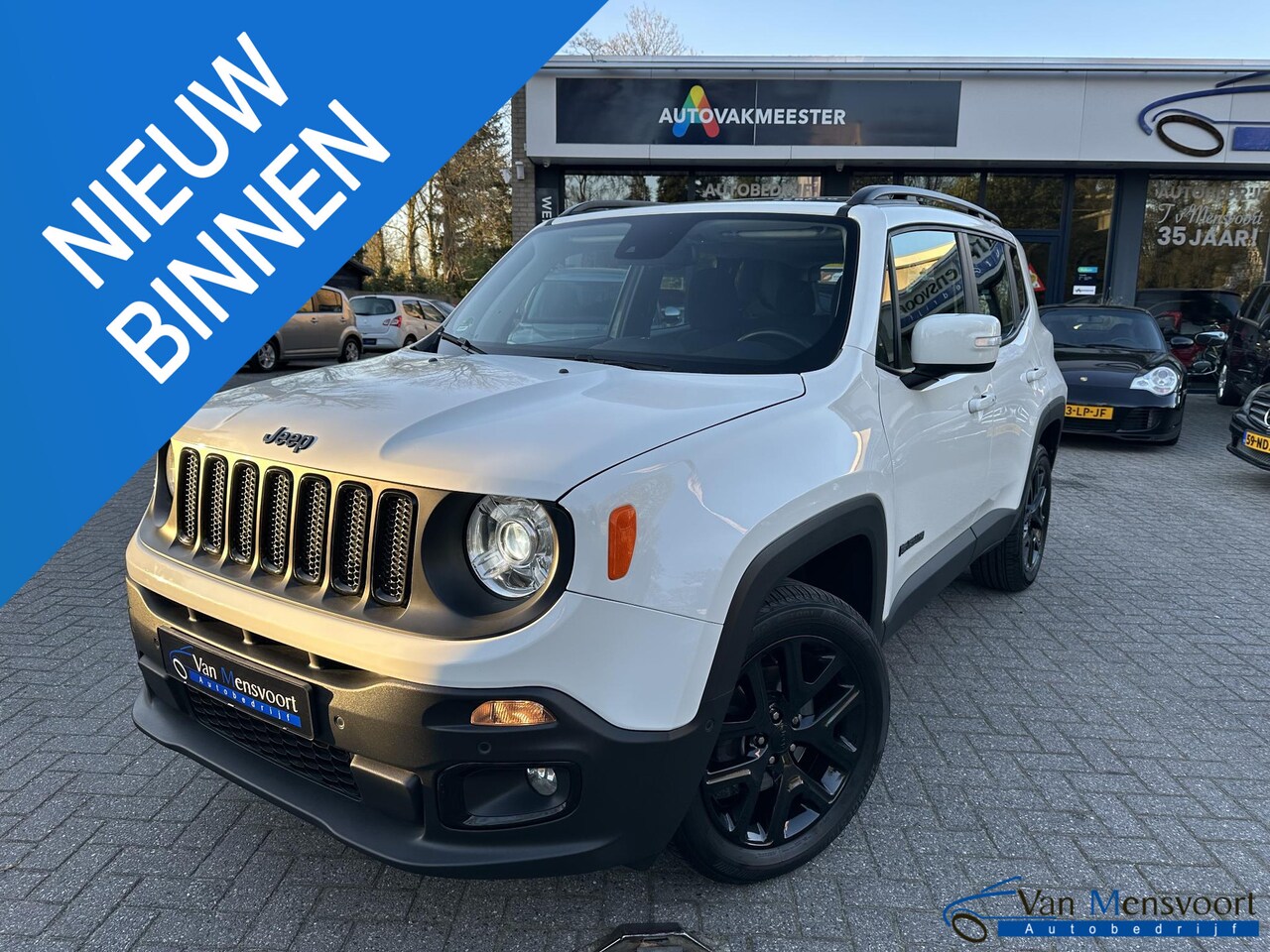 Jeep Renegade - 1.4 MultiAir Limited Automaat AWD Panorama|Navi|Camera|Xenon|Keyless - AutoWereld.nl