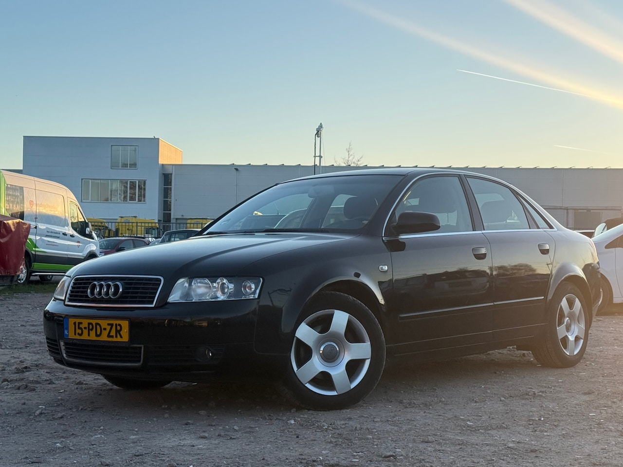 Audi A4 Limousine - 2.0 LM VELGEN/ NAP - AutoWereld.nl