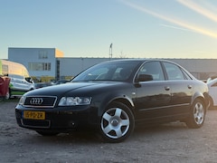 Audi A4 Limousine - 2.0 LM VELGEN/ NAP